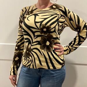 Cathy Daniels Women’s Tiger Print and Floral Pullover in Tan/Black Size Small